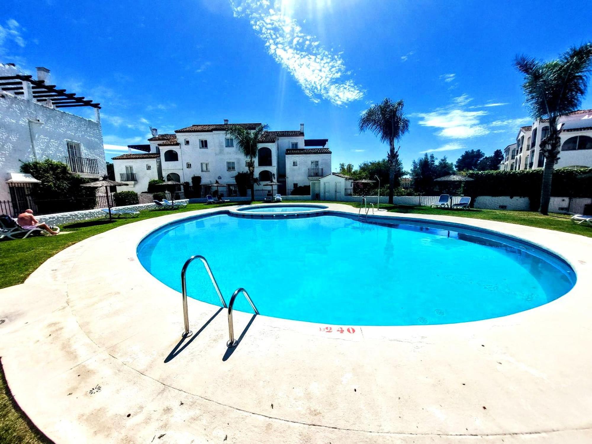 El Paraiso Golf Y Playa Estepona Buitenkant foto